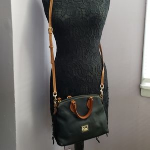 Dooney & Bourke small pebble leather cross body ha